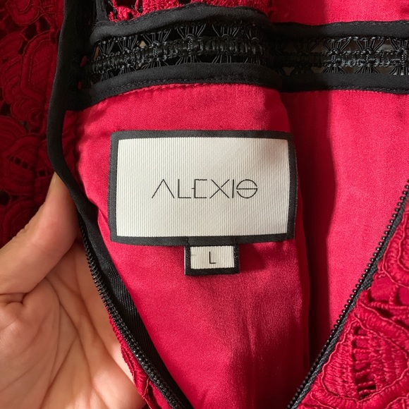 Alexis Dress - Picture 7 of 7